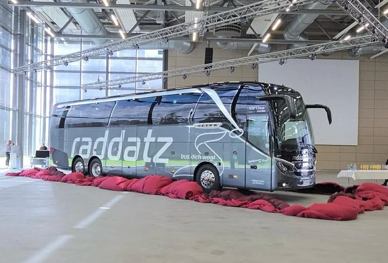 Setra S 516 HDH TopClass – NT-RR 518 - „Teddy“ / Bild 1
